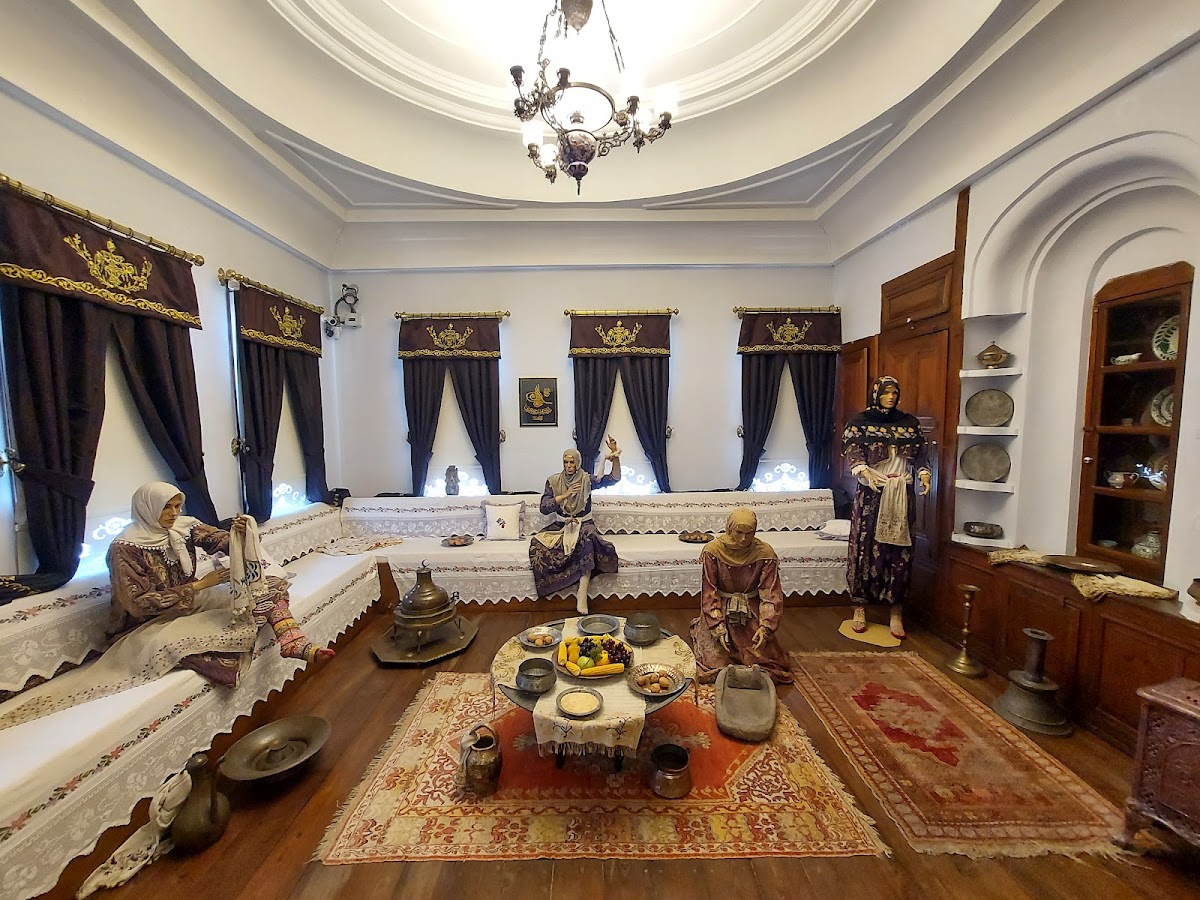 Uşak Atatürk ve Etnografya Müzesi — fotoğraf 4