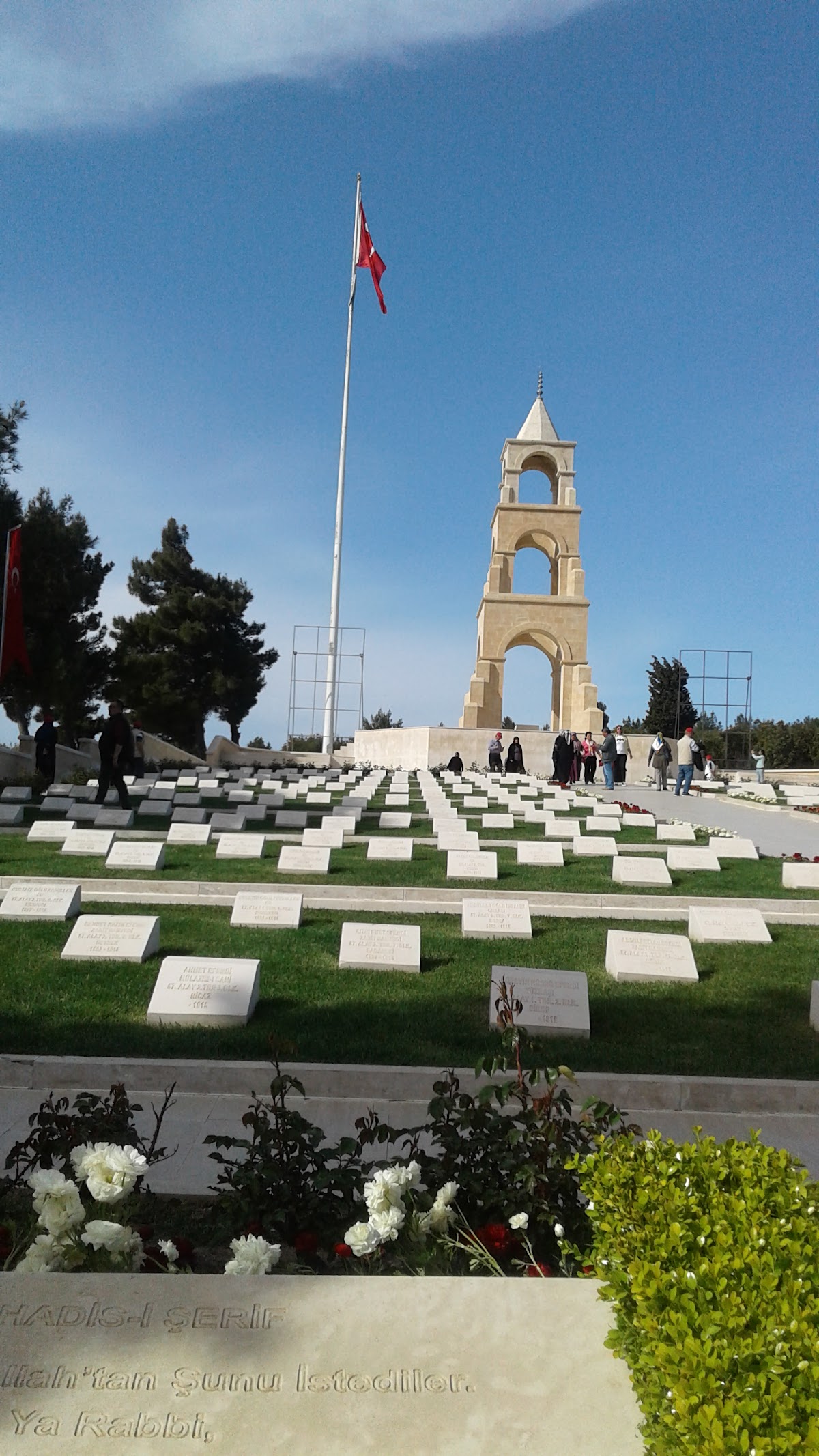 Kırmızı Sırt 125. Alay Siperleri — fotoğraf 5