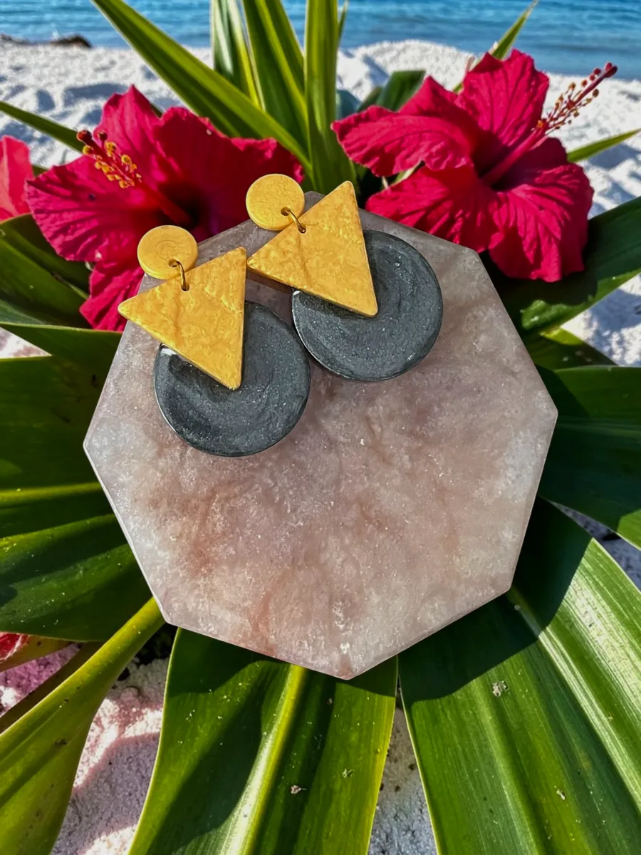 Geometric Design Epoxy Earrings, Anthracite