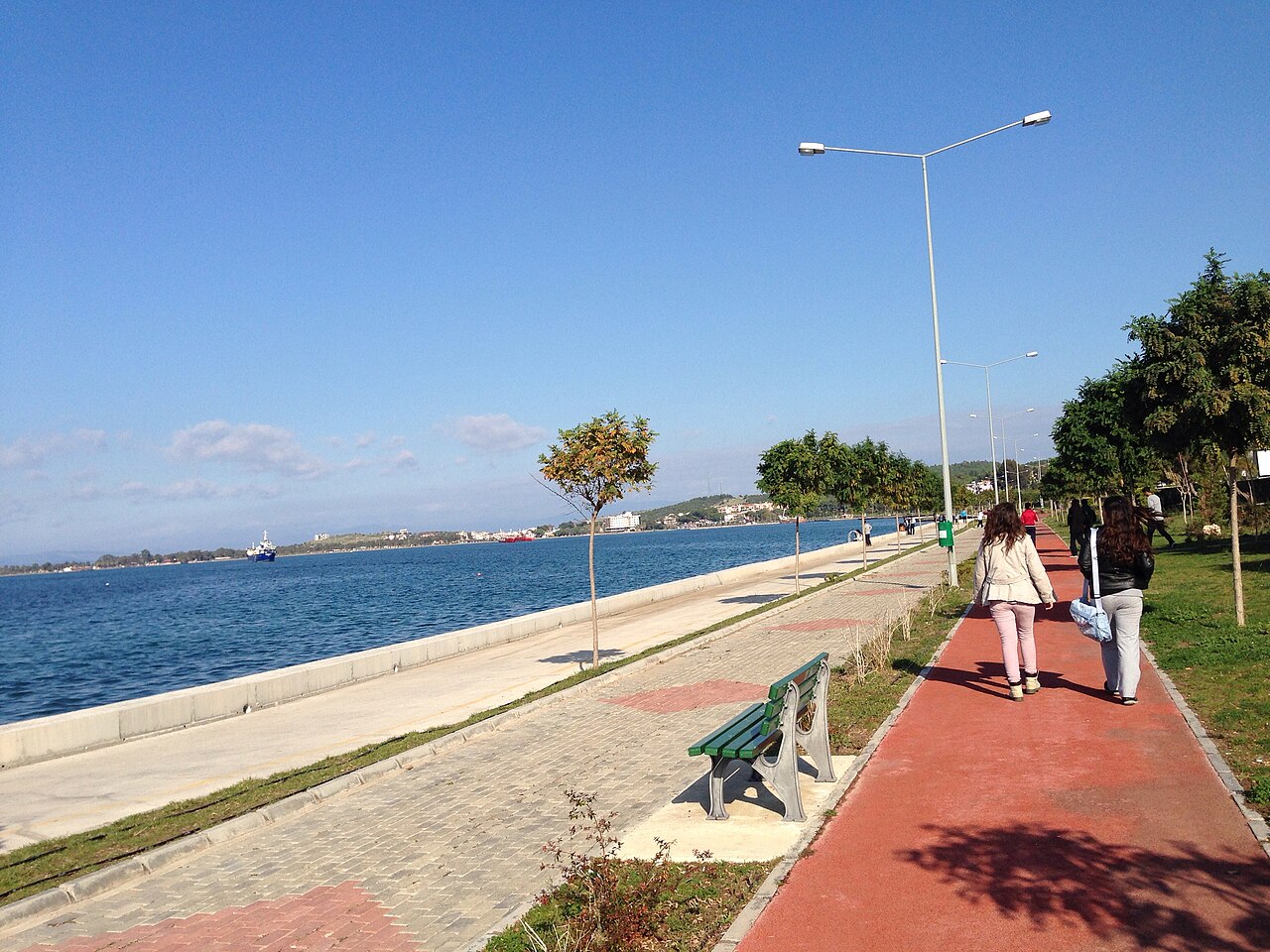 Aliağa Polis Plajı