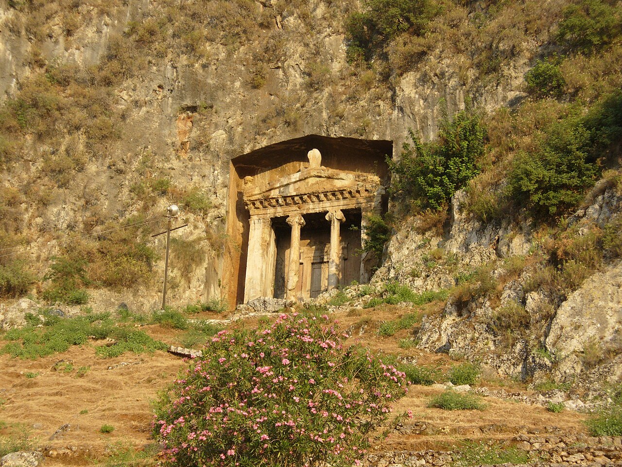 Amintas Kaya Mezarı — fotoğraf 5