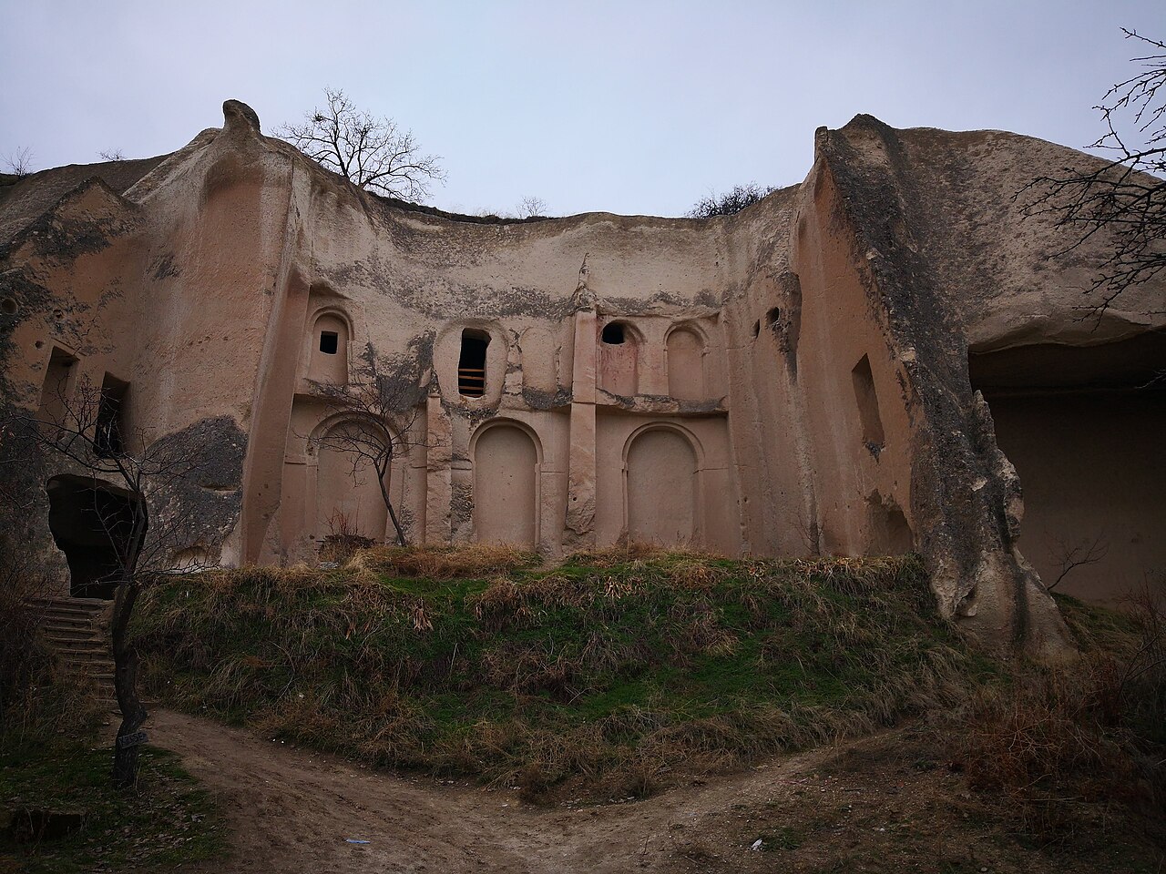 Aynalı Kilise