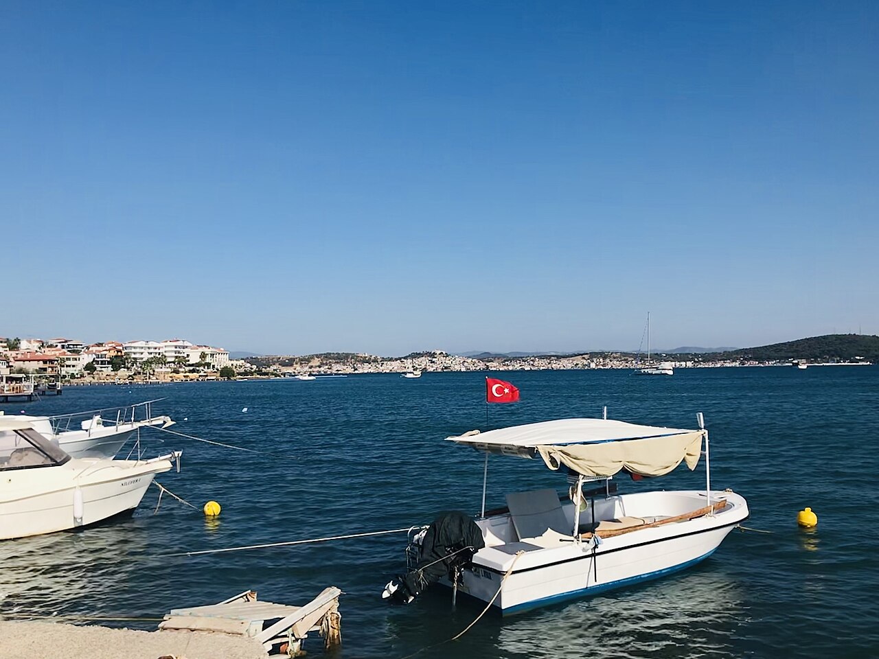 Ayvalık Belediyesi Cunda Arka Deniz Plajı