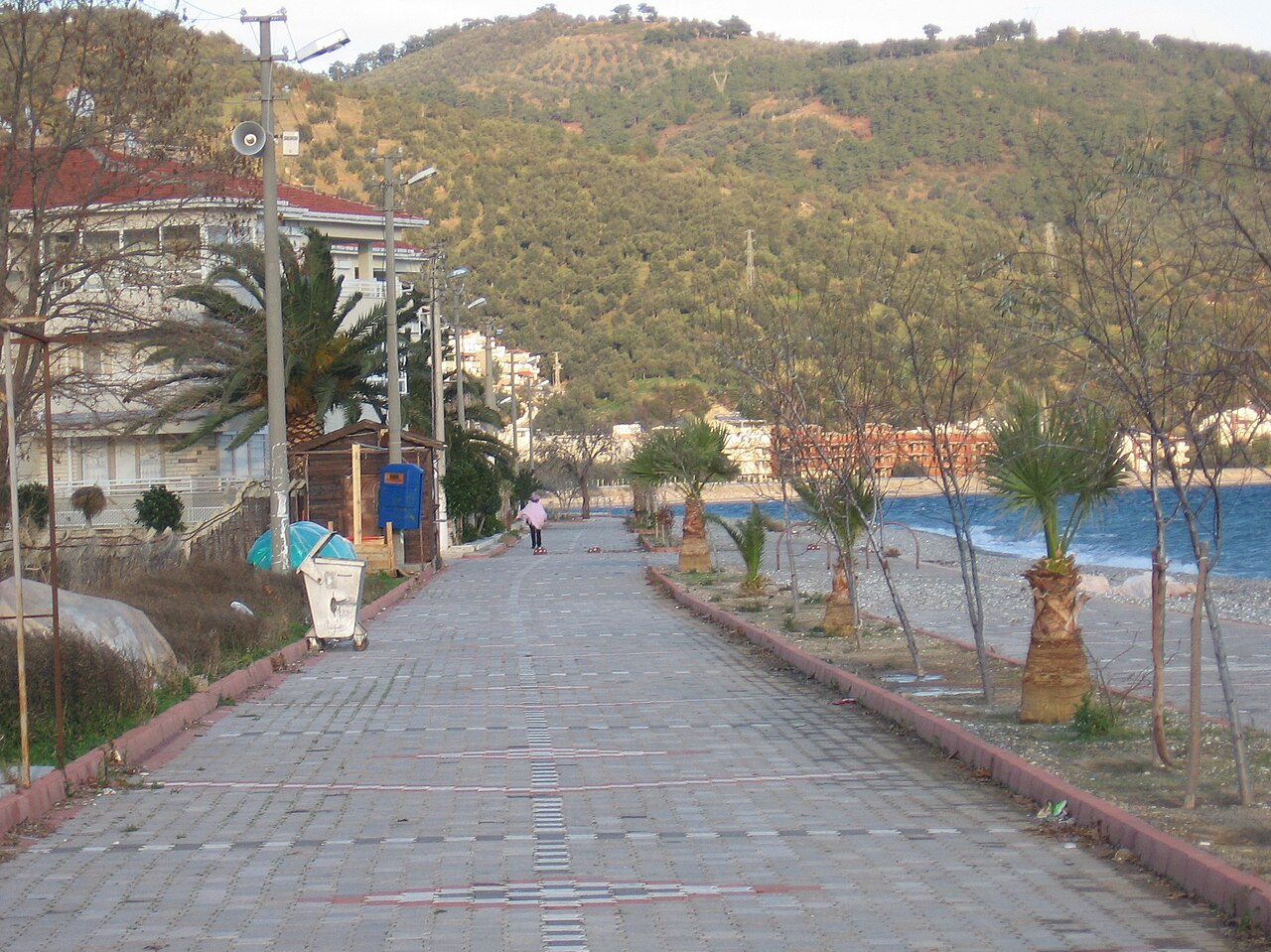 Balıkesir Büyükşehir Belediyesi Özdemir Sitesi Önü Plajı