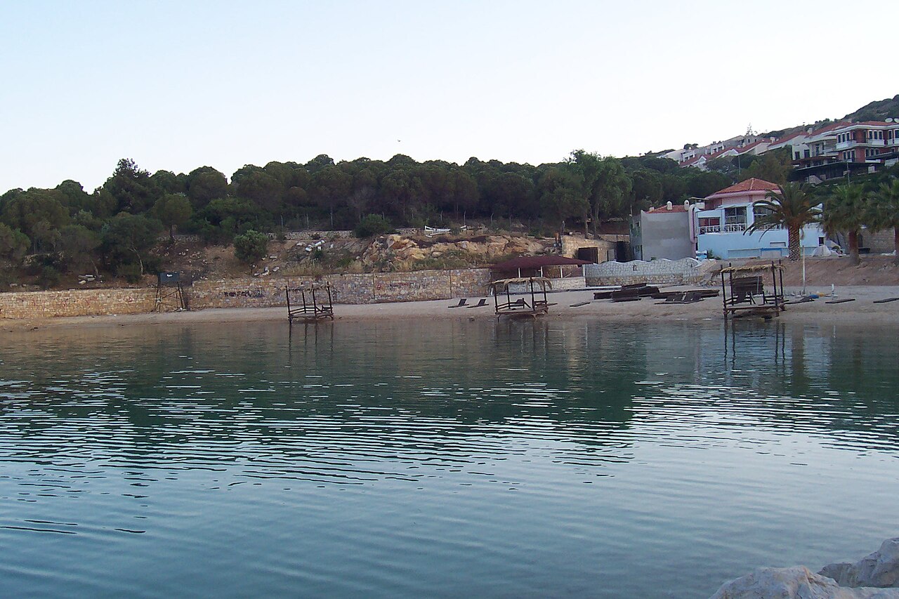 Çeşme Belediyesi Tekke Halk Plajı — fotoğraf 4
