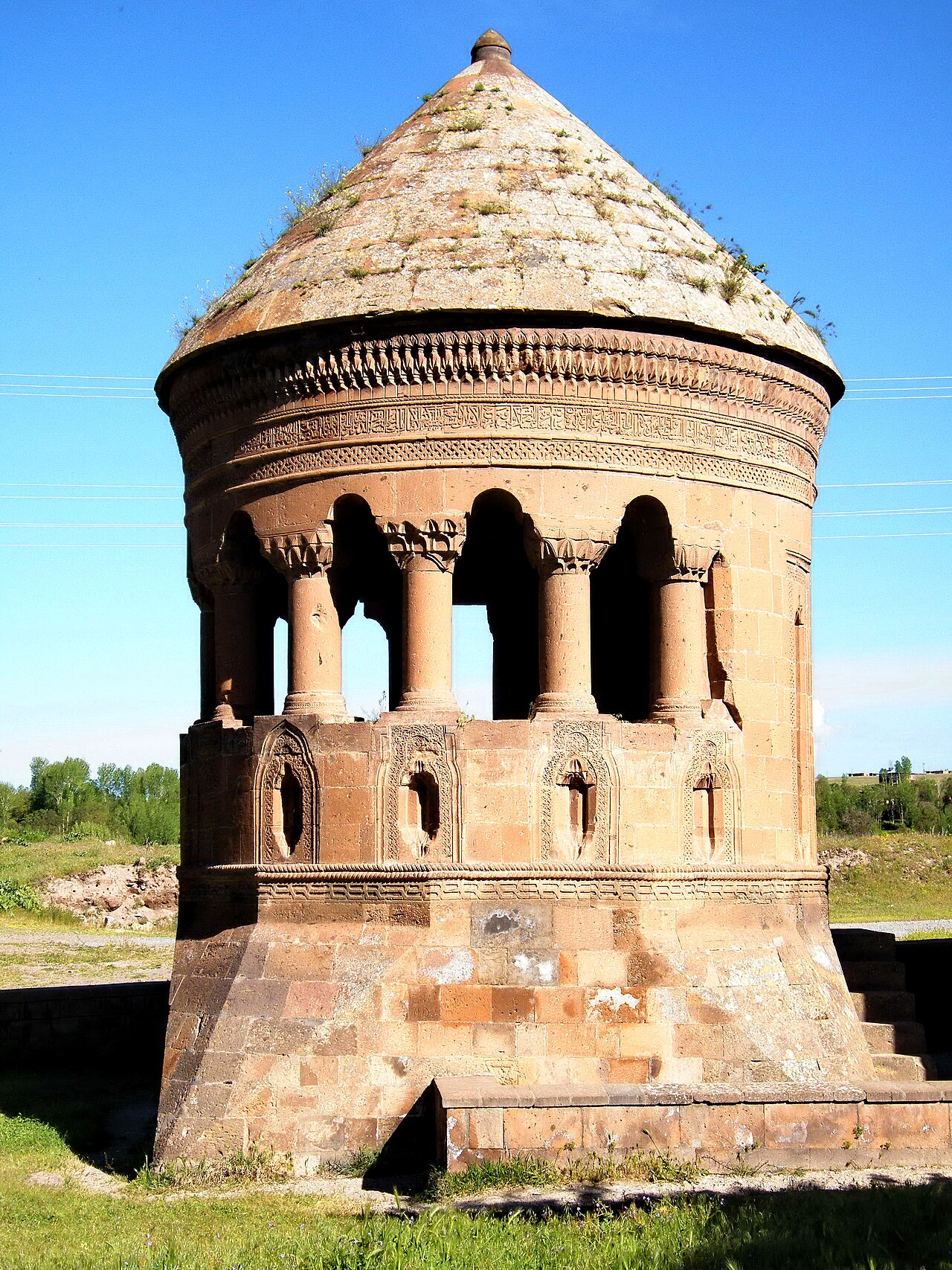Emir Bayındır Kümbeti — fotoğraf 3