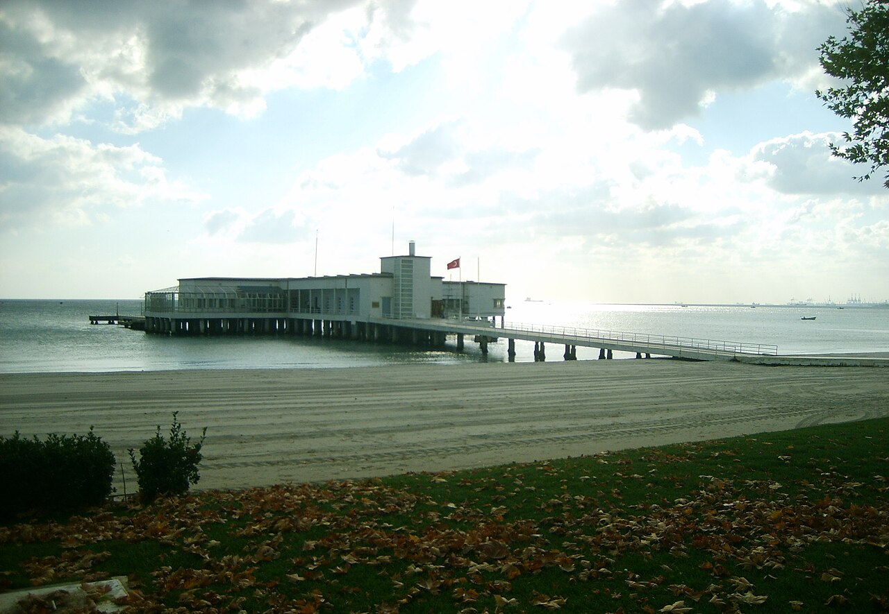 Florya Atatürk Deniz Köşkü — fotoğraf 2