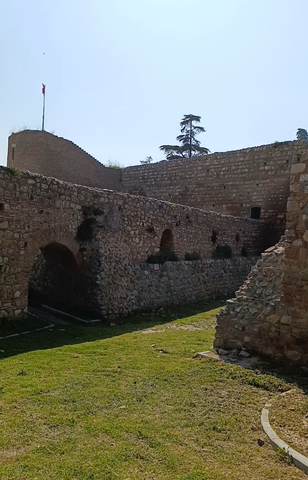 İznik Kalesi — fotoğraf 3