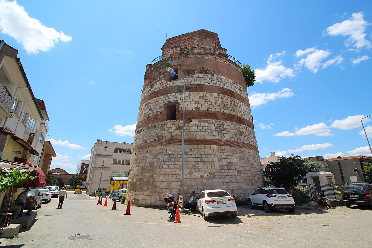 Makedon Kulesi — fotoğraf 2
