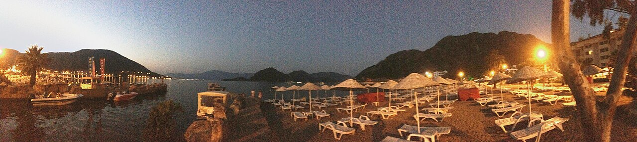 Marmaris Belediyesi İçmeler Halk Plajı — fotoğraf 4