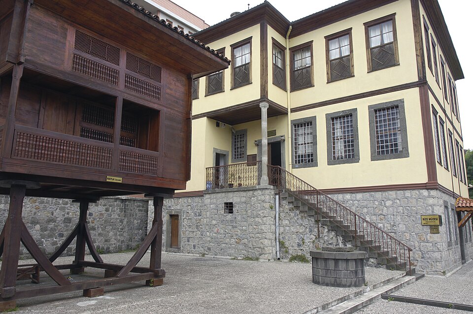 Rize Atatürk Evi Müzesi
