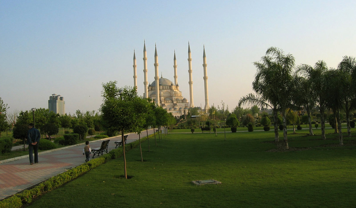 Sabancı Merkez Camii — fotoğraf 3