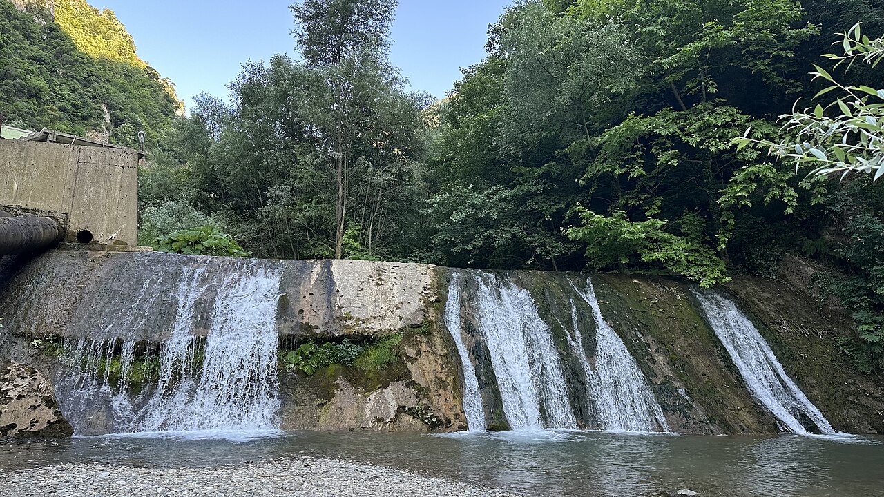 Serindere Şelalesi