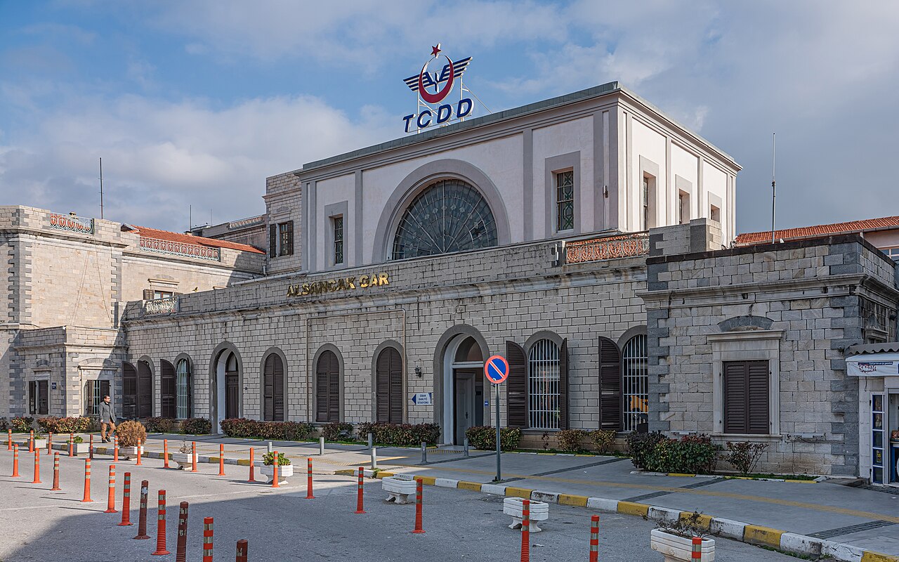 Seydiköy Tren İstasyonu — fotoğraf 3