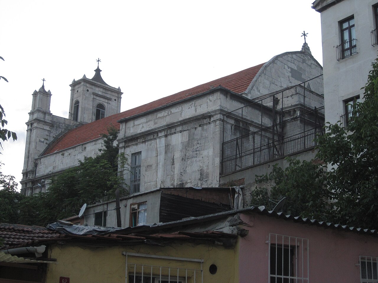 Surp Kevork Kilisesi — fotoğraf 2