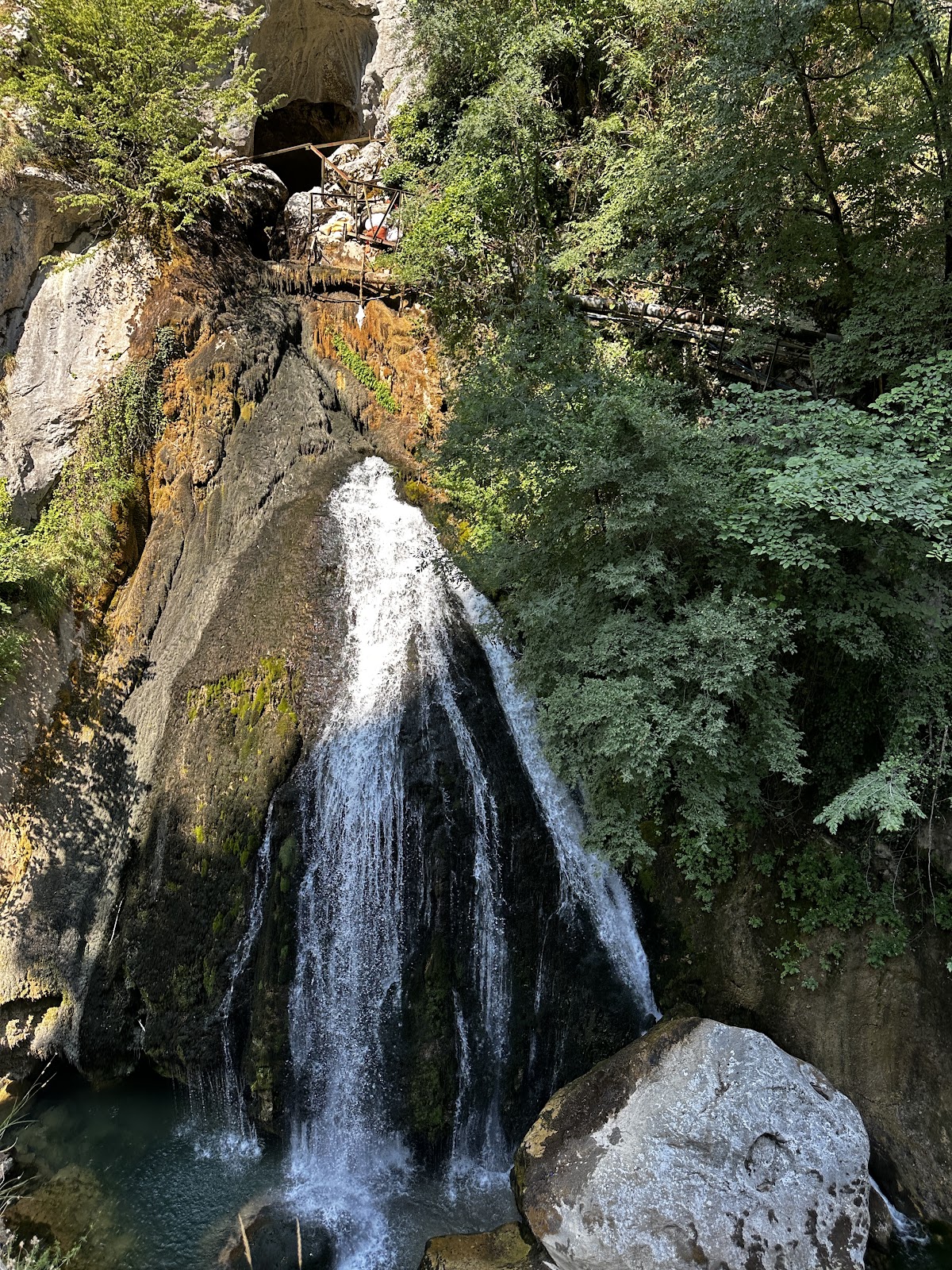 Ulukaya Şelalesi — fotoğraf 2