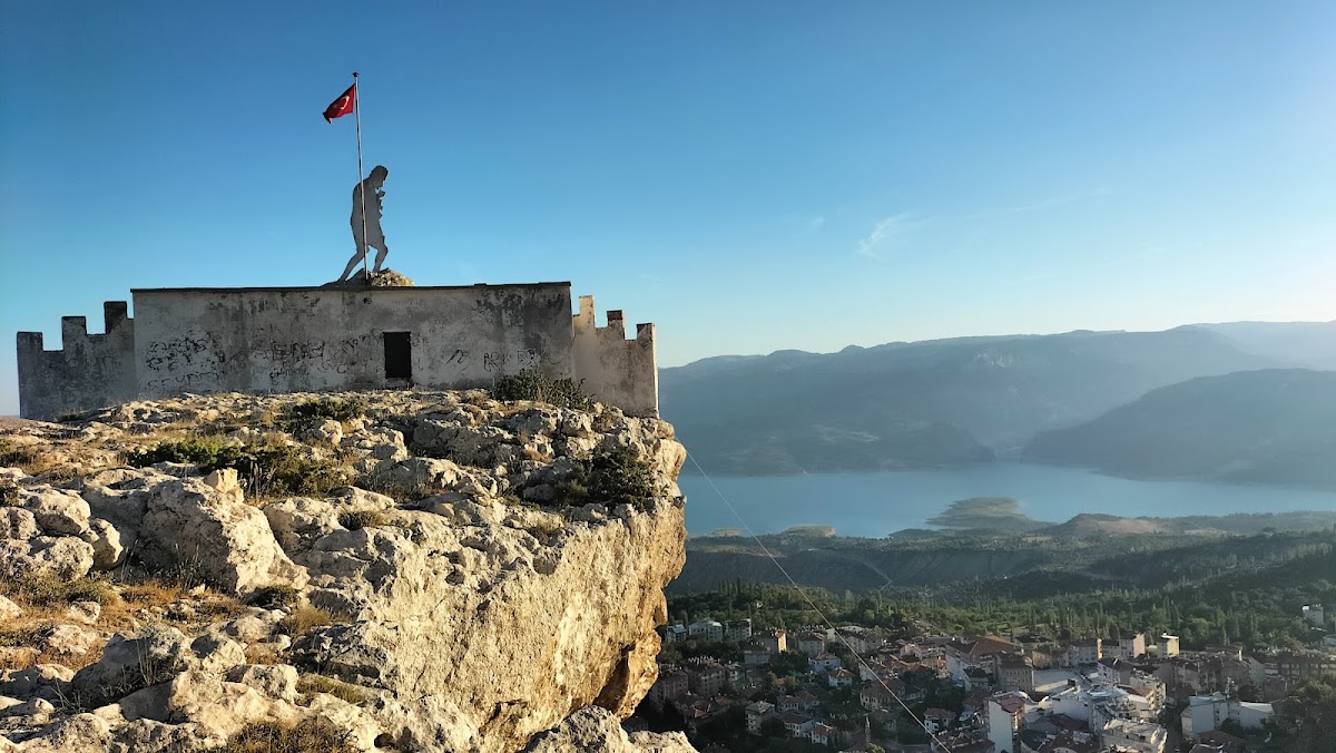 Ermenek Kalesi — fotoğraf 3