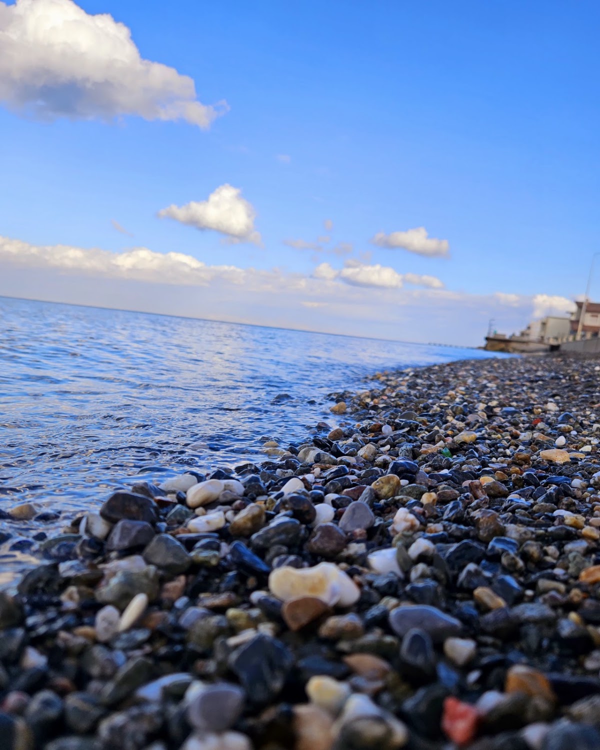 Urla Belediyesi Zeytinalanı Mahallesi Plajı (Tesis Kapalı)