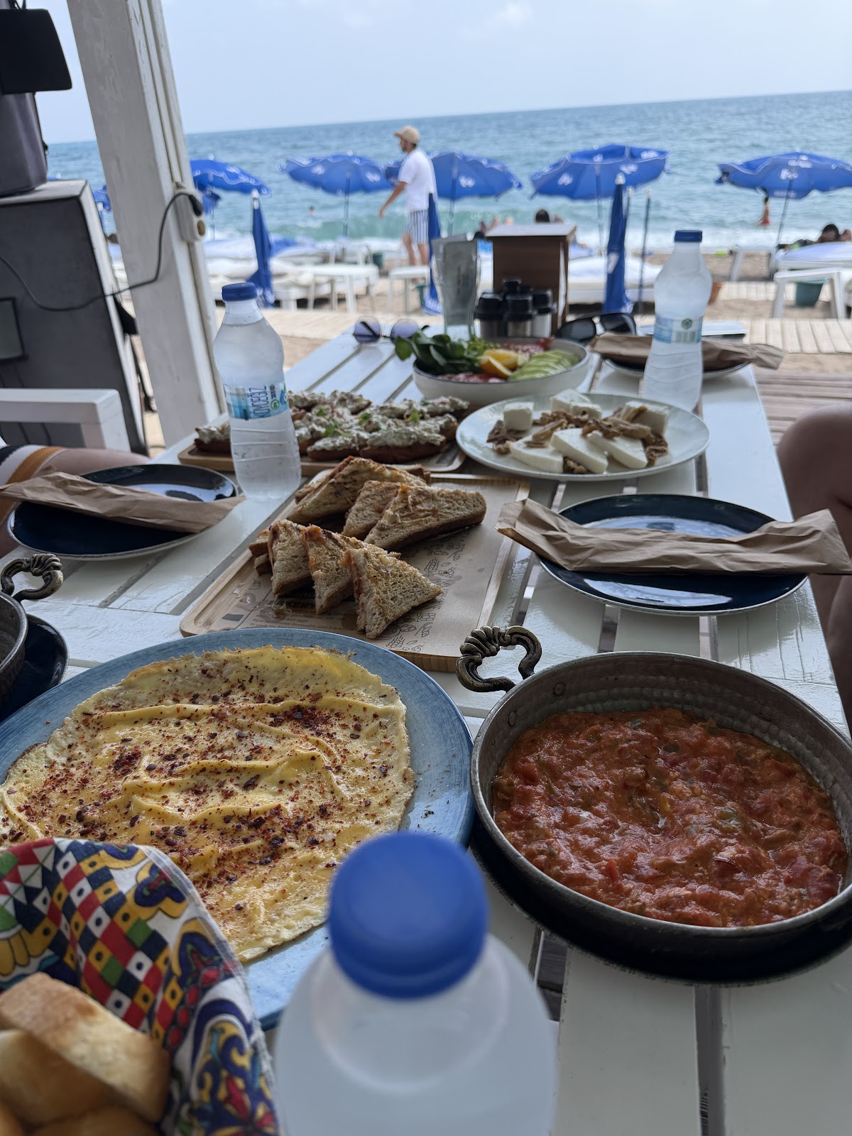 Antalya Büyükşehir Belediyesi Lara Halk Plajı Lazlo Beach — fotoğraf 3