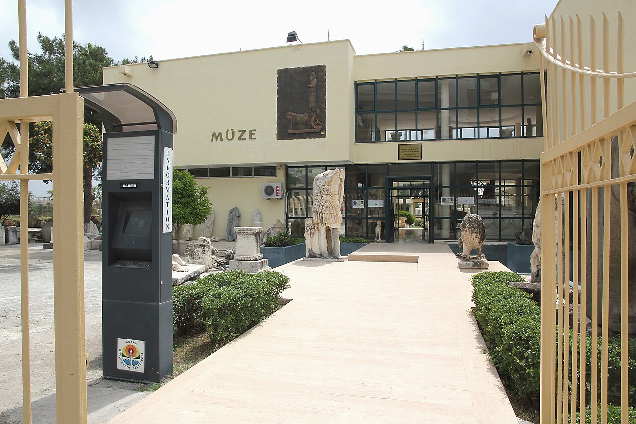 Adana Arkeoloji Müzesi — fotoğraf 2