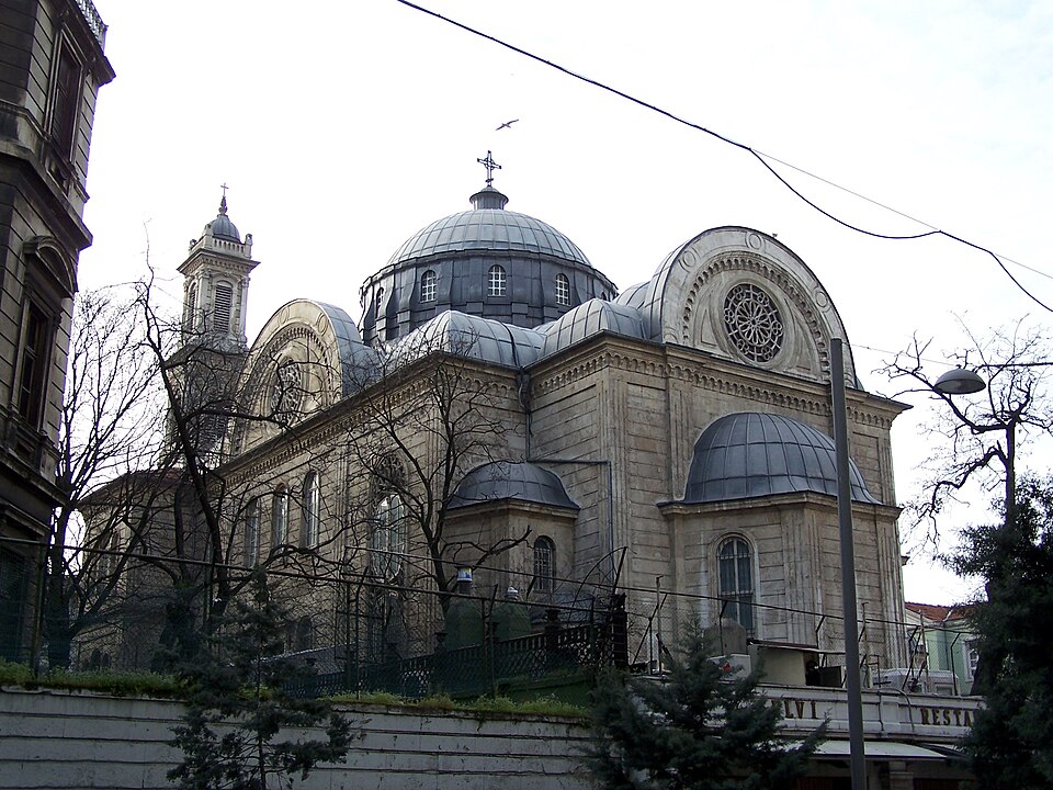 Aya Triada Kilisesi