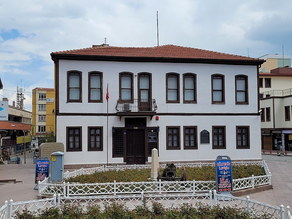 Batı Cephesi Karargahı Müzesi