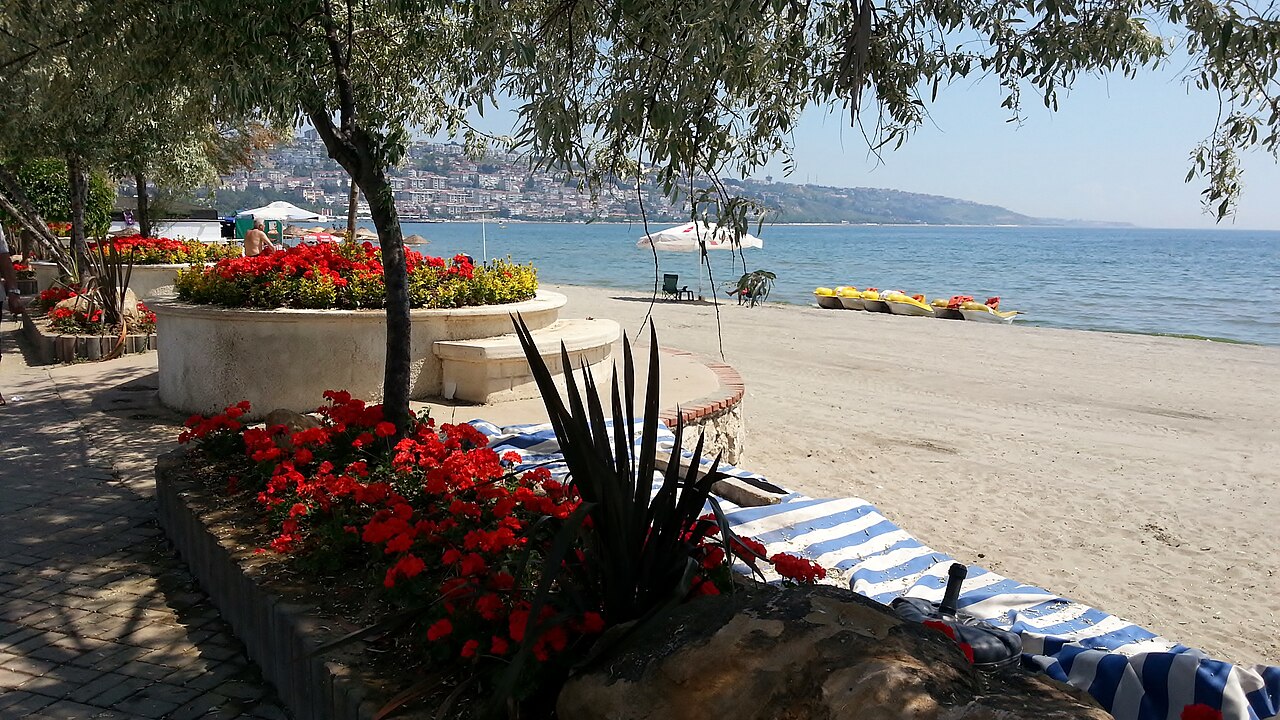 Büyükçekmece Halk Plajı — fotoğraf 2