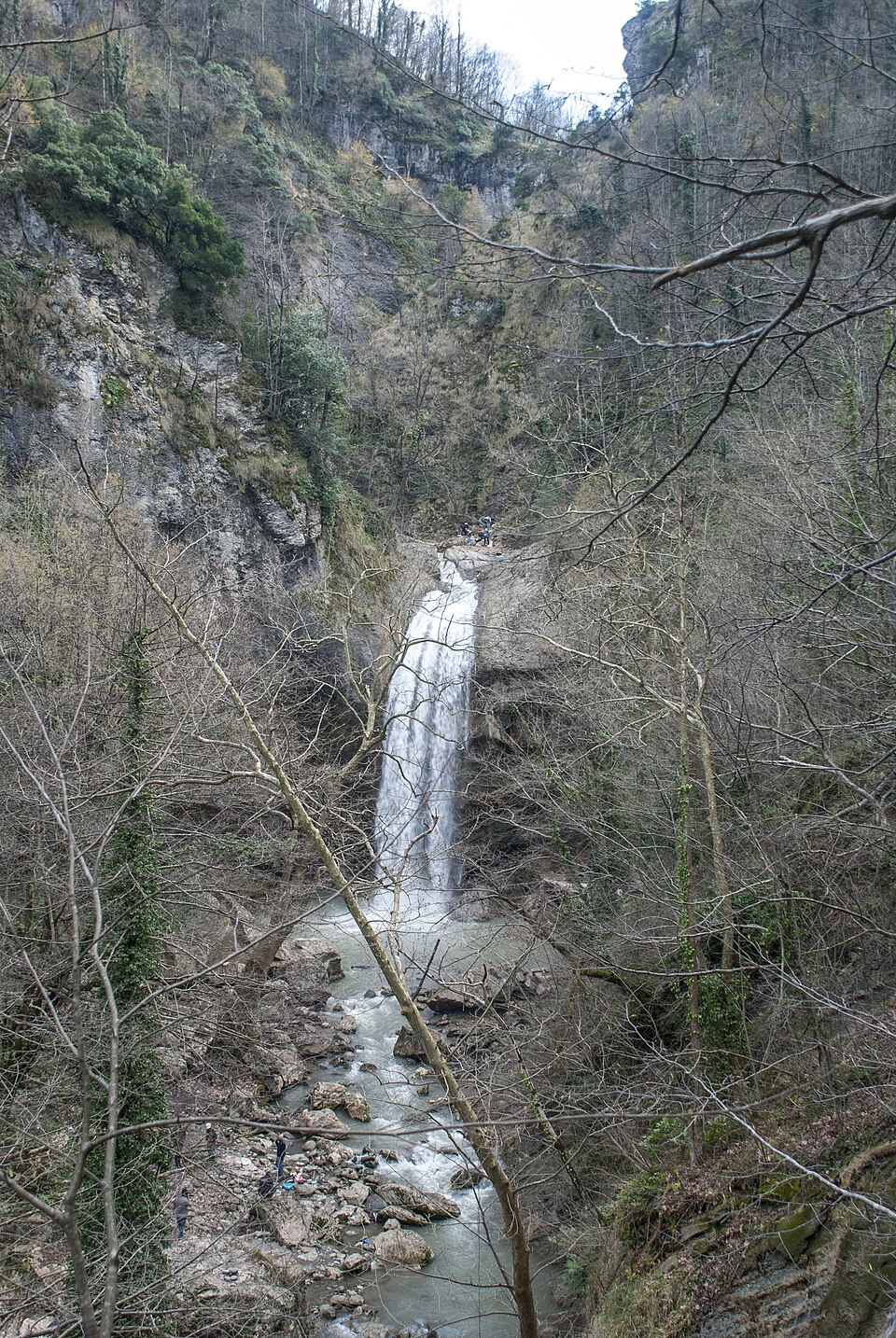 Doğançay Şelalesi