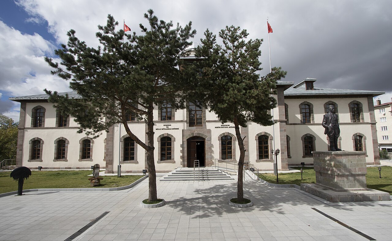 Erzurum Resim ve Heykel Müzesi