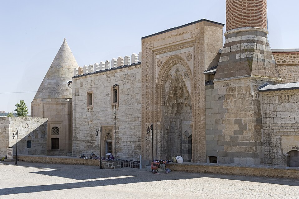 Eşrefoğlu Camii