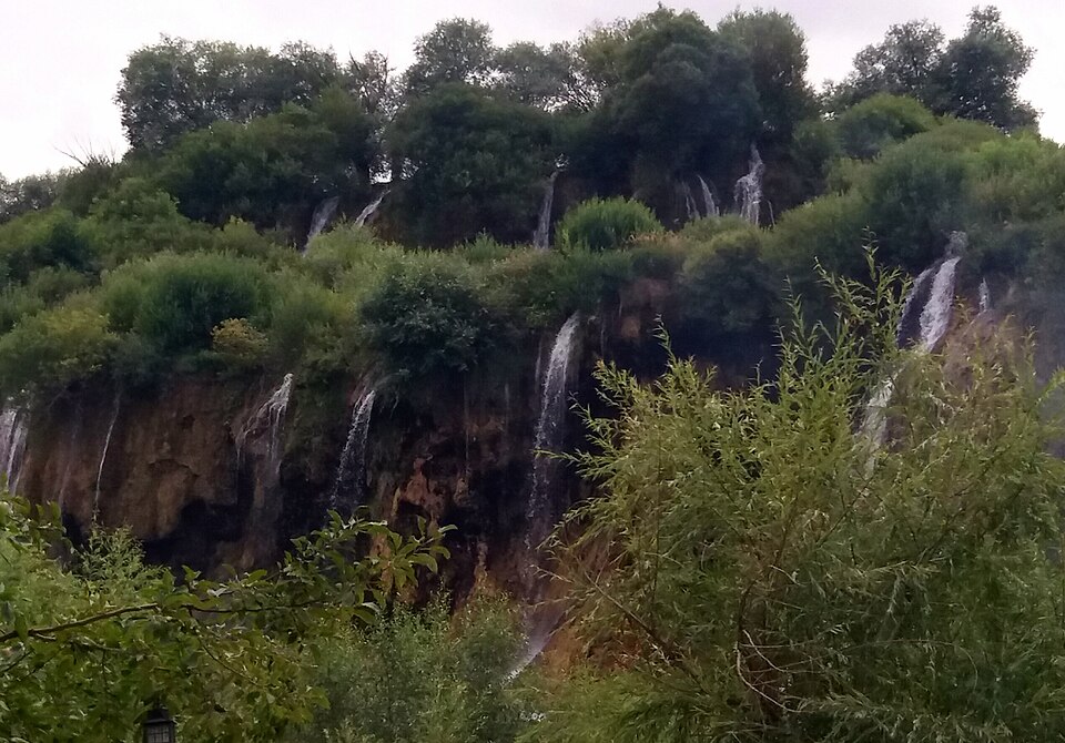 Gürlevik Şelalesi