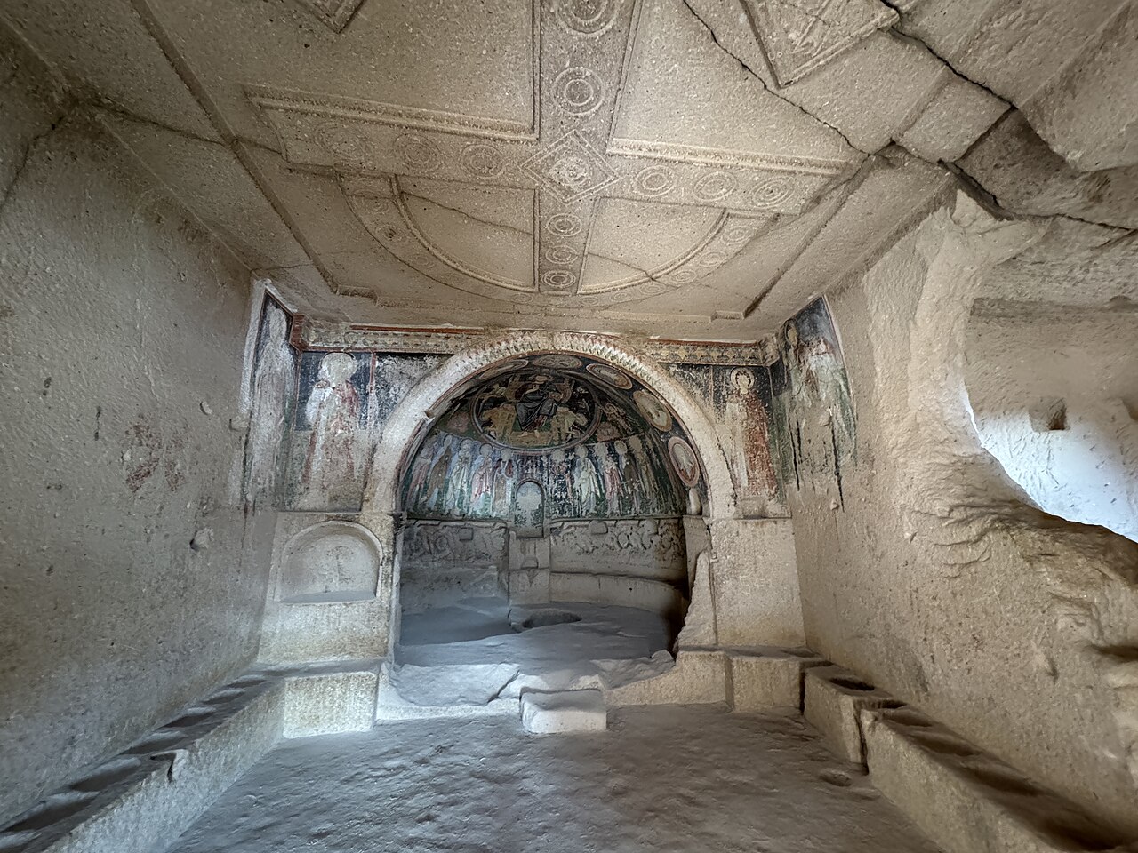 Haçlı Kilise