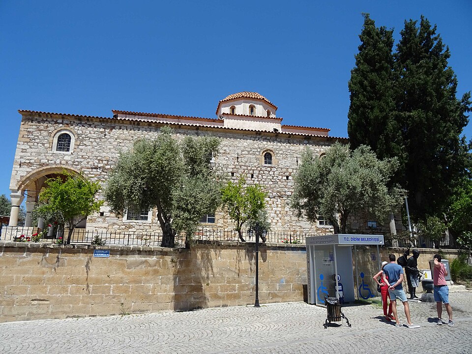 Hisar Camii (Didim)