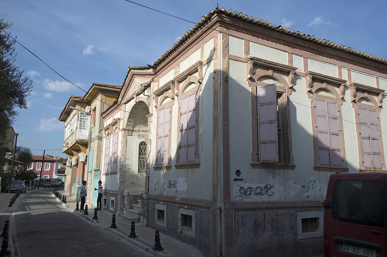 Macar Evleri