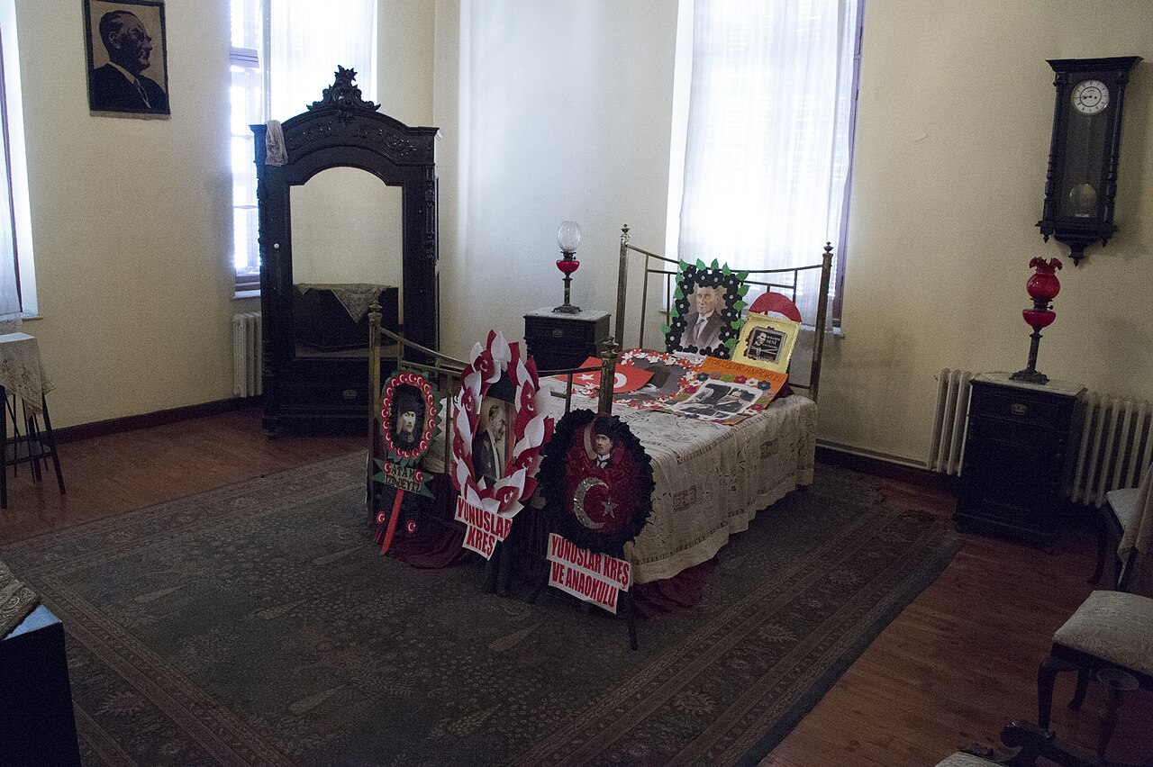 Mersin Atatürk Evi Müzesi