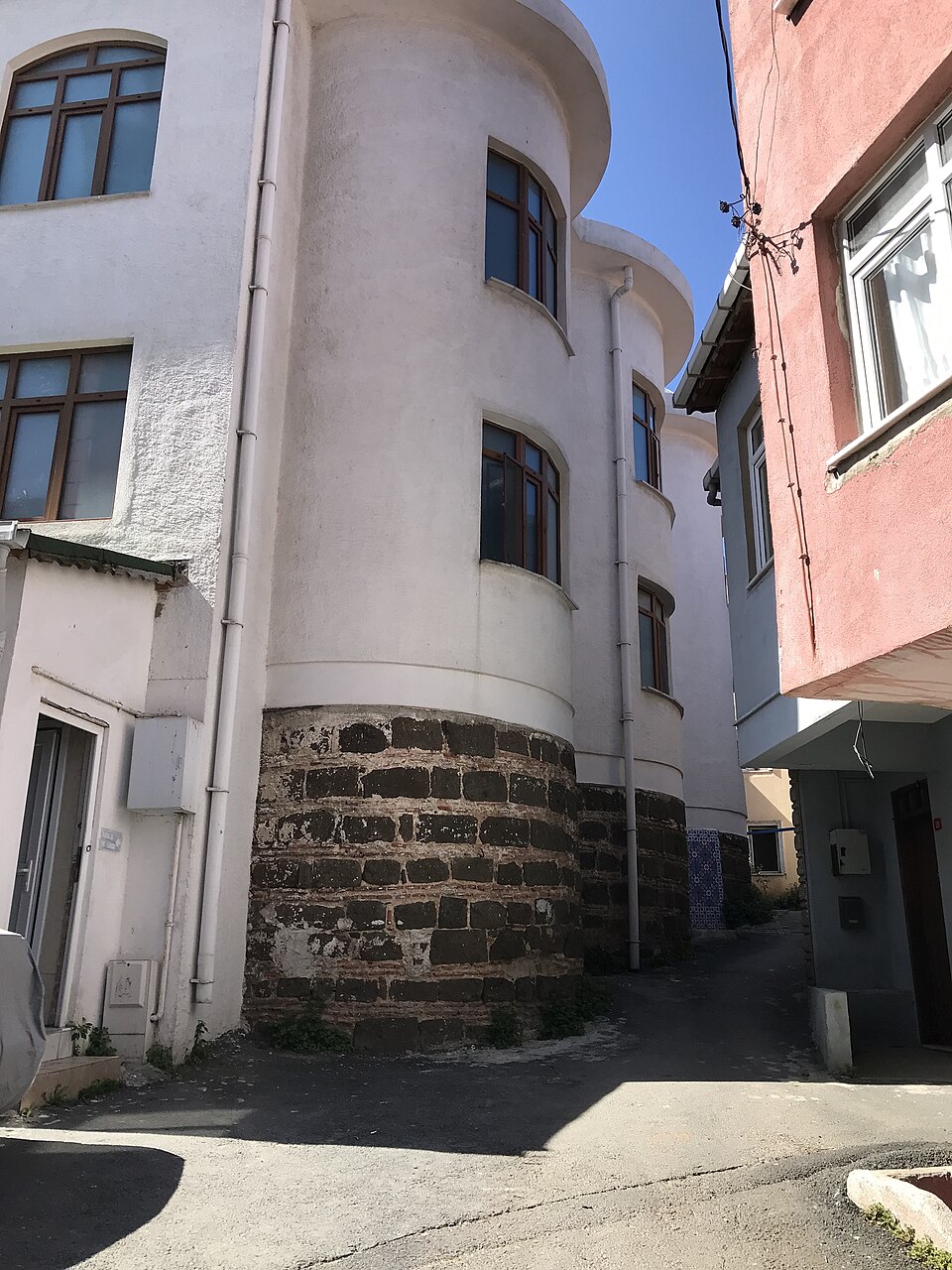 Rumelifeneri Yeni Cami