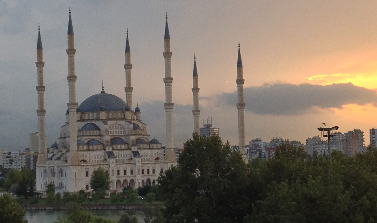 Sabancı Merkez Camii — fotoğraf 2