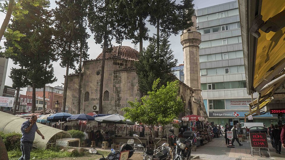 Seyhan, Adana'da cami