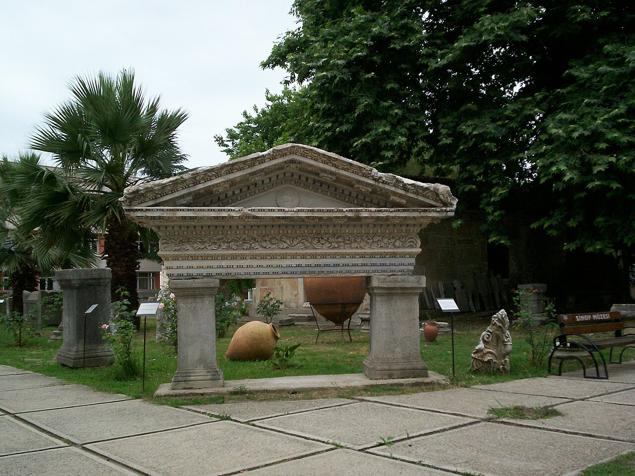 Sinop Arkeoloji Müzesi — fotoğraf 3
